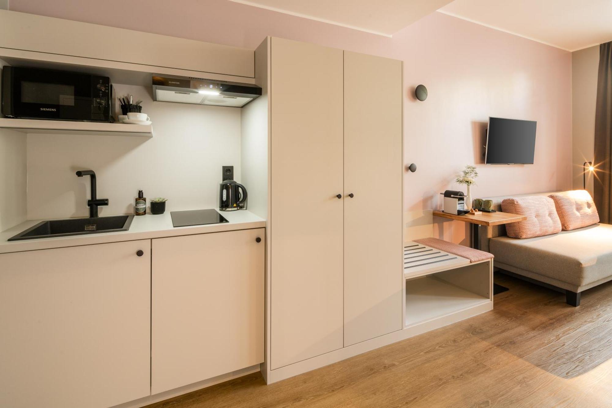 One-Room Apartment Studio