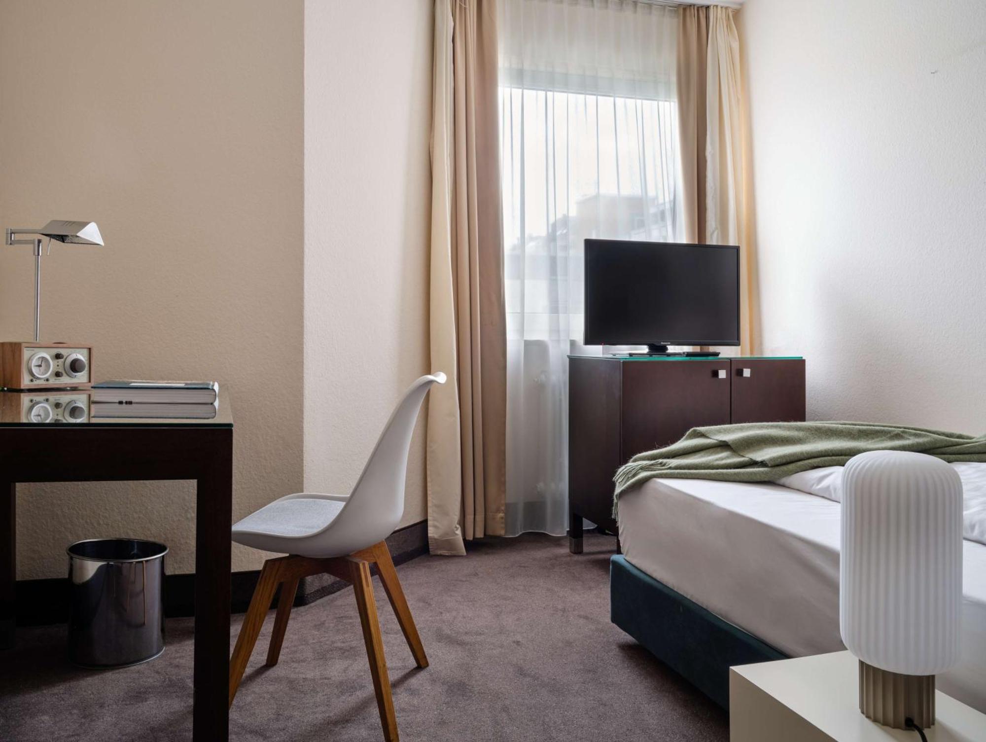 Comfort Single Room