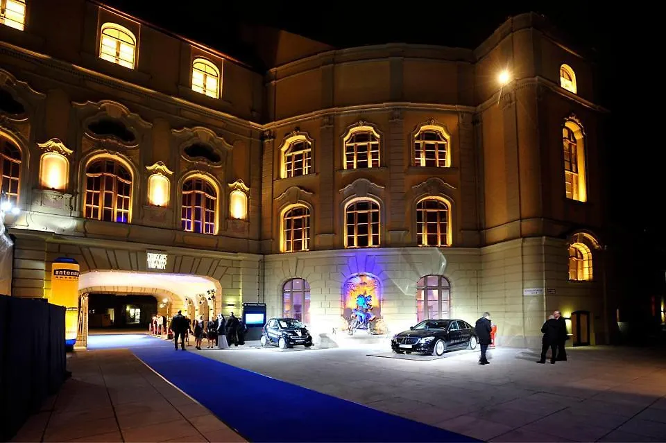 Hotel Deutsches Theater Stadtzentrum-1