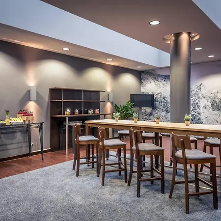 Courtyard By Marriott Munich City Center-2