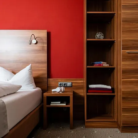Hotel Isartor-2
