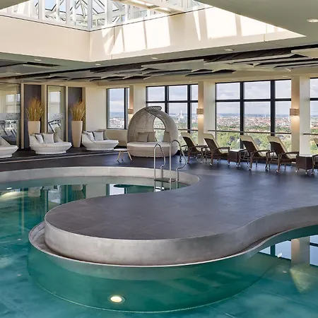 Four Points By Sheraton Munich Arabellapark-3